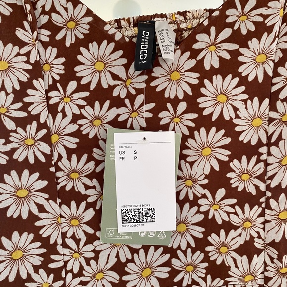 H&M Chiffon Floral Daisy Dress - Picture 4 of 4